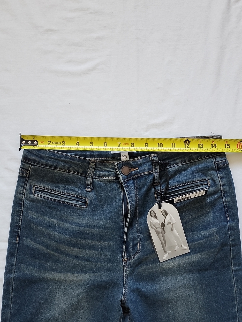 NWT Kendall & Kylie High Rise Flare Jeans Size 9/10 (Read Tag Notes) - Picture 14 of 16